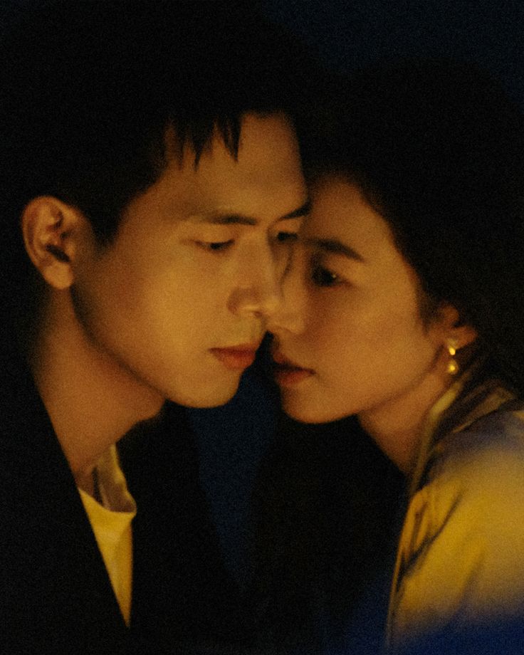 Chồng Và Con Đều Là Giả