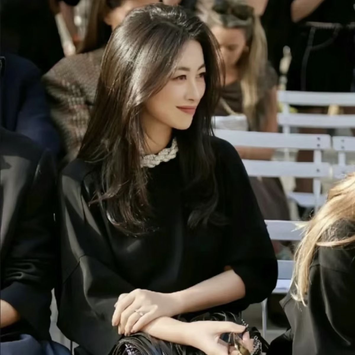 Thù Trong Tháng Ở Cữ