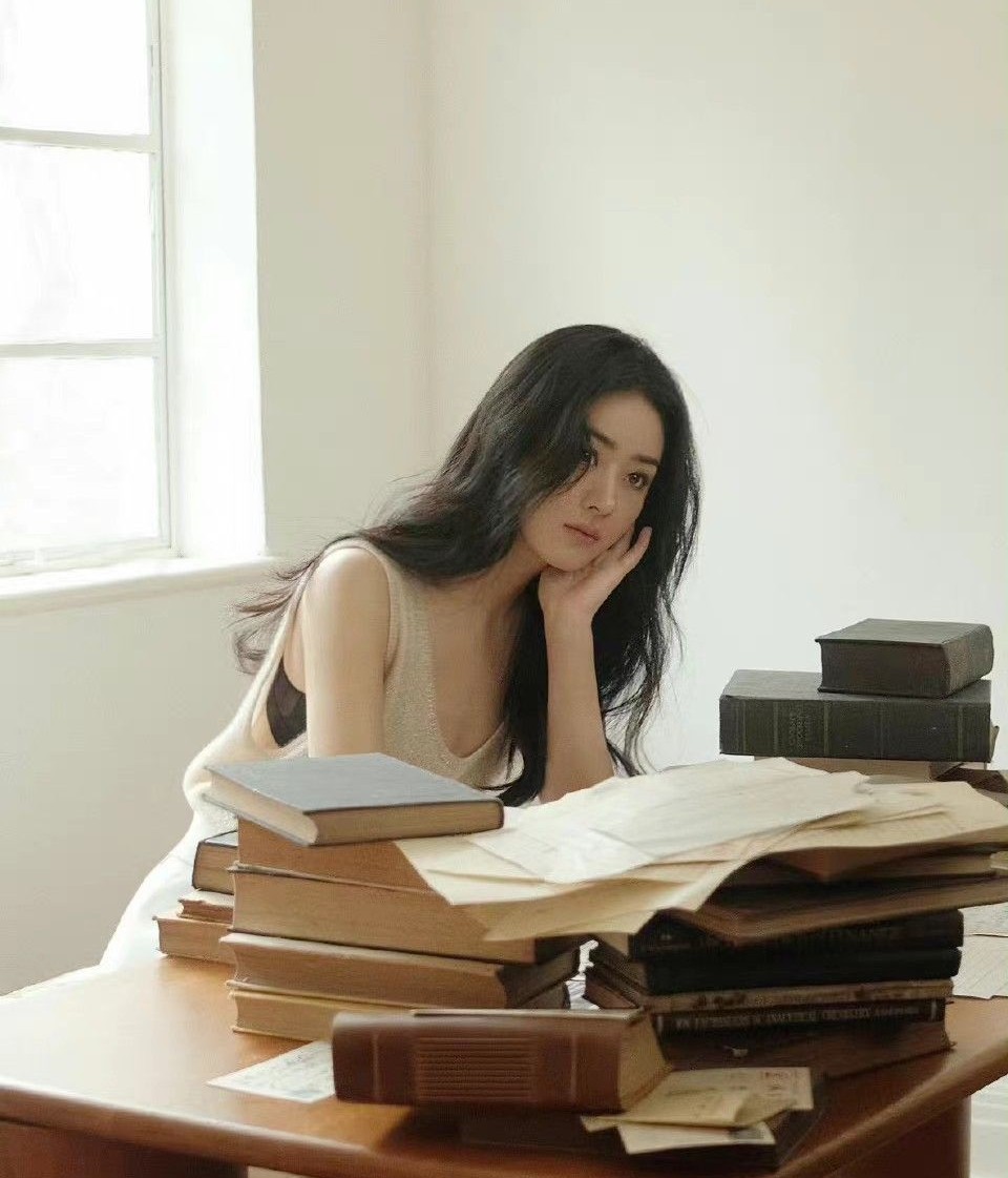 ANH NÓI PHÁ SẢN, NHƯNG LẠI CƯNG CHIỀU BẠCH NGUYỆT QUANG